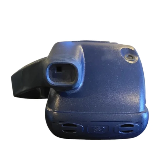 Polaroid 600 Vintage Camera - Picture 4 of 4